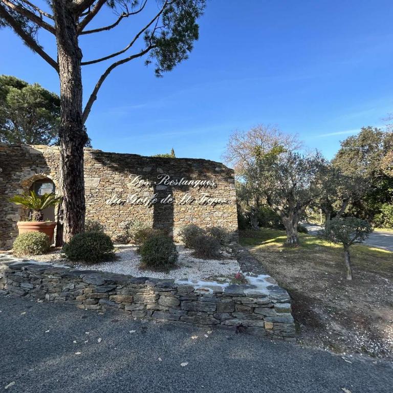 Grimaud : Appartement 3 Pces avec piscine et vue mer - FR-1-226-514 - Apartment - 12