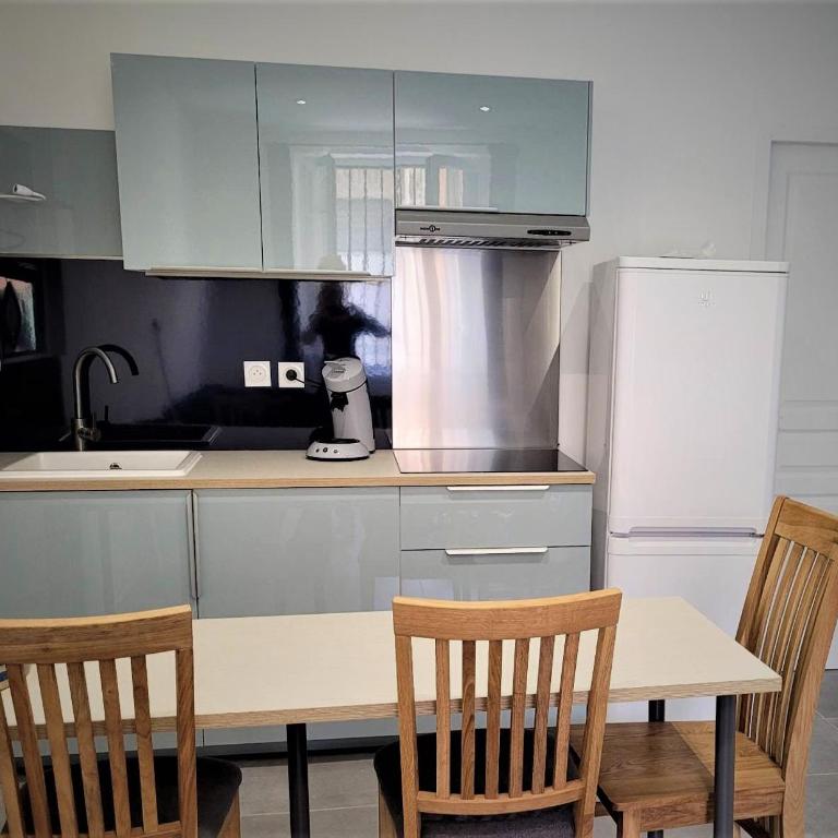 "L'ÎLOT" en plein cœur de Martigues - Appartement en Duplex - 61