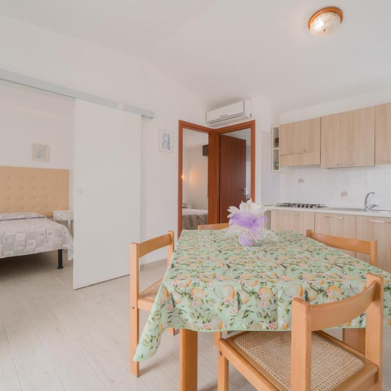 Villino nel Bosco - Appartamento con 2 Camere da Letto (4 Adulti) - 11