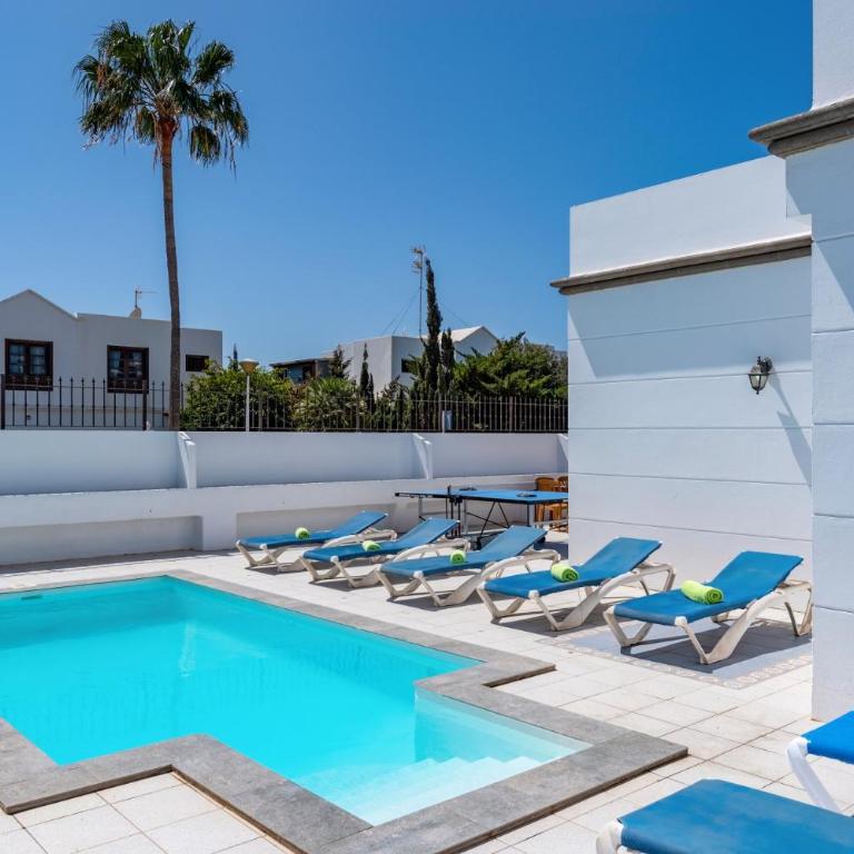 Villa Mannat by Villa Plus - Villa - 11