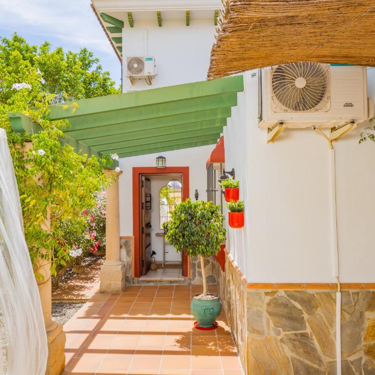 Cubo's Villa La Quinta - Vacation Home - 23