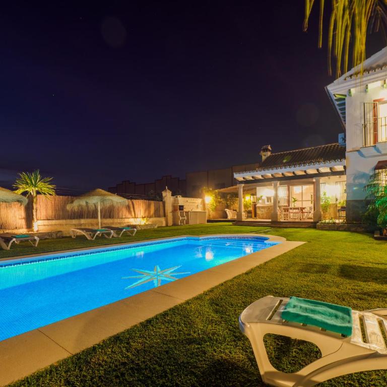 Cubo's Villa La Quinta - Vacation Home - 10