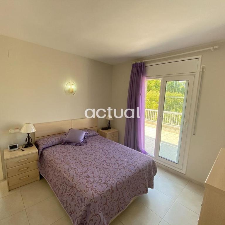 REINA FABIOLA 1 2º 3ª - Two-Bedroom Apartment - 12