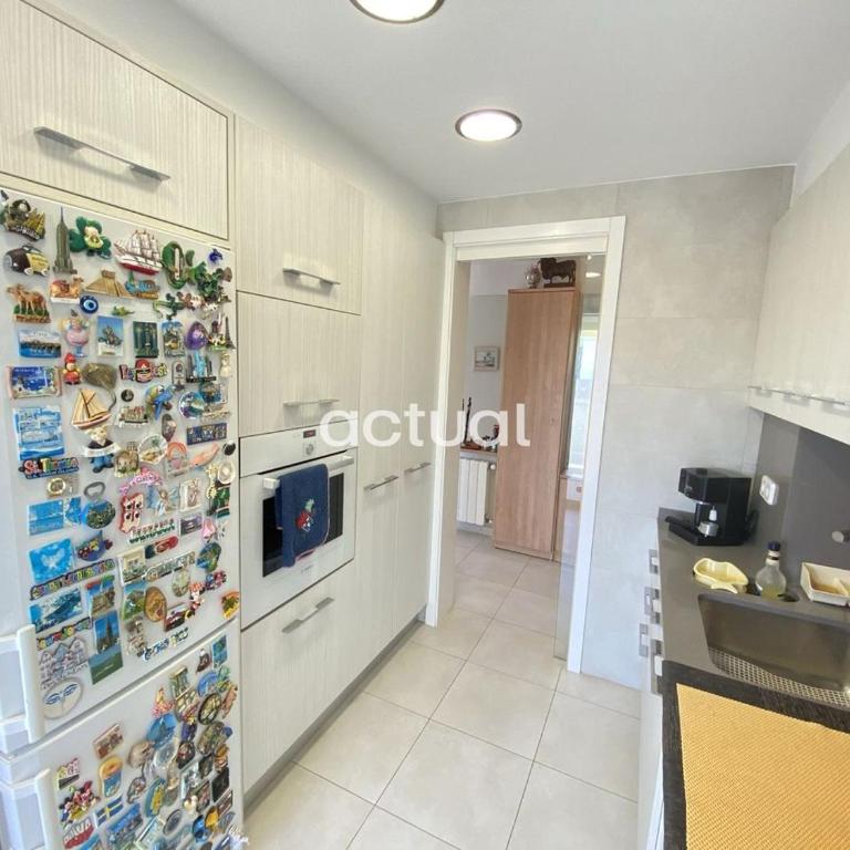 REINA FABIOLA 1 2º 3ª - Two-Bedroom Apartment - 5