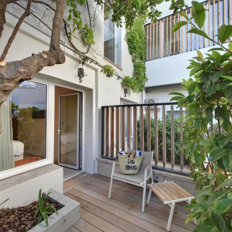 Les Elmes - Hôtel & Spa - Comfort Double Room - Garden Level with terrace access - 4
