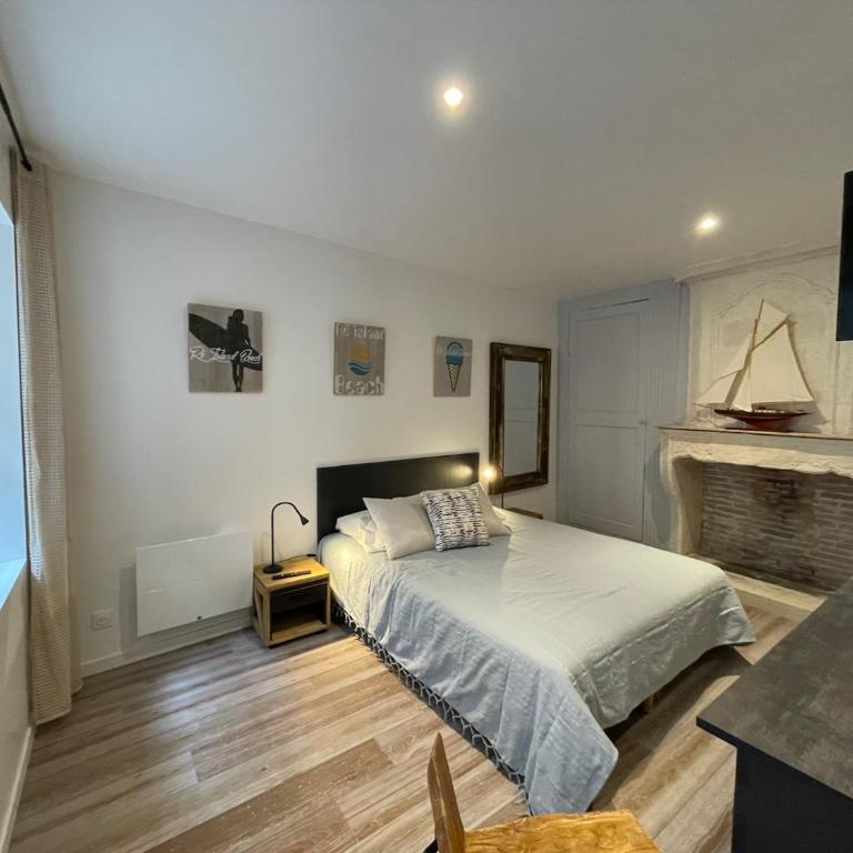Le St Louis Chambre aménagée avec cuisine N°4 - Studio Lit Queen-Size - 1