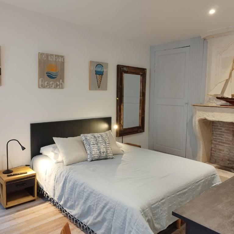 Le St Louis Chambre aménagée avec cuisine N°4 - Studio Lit Queen-Size - 6