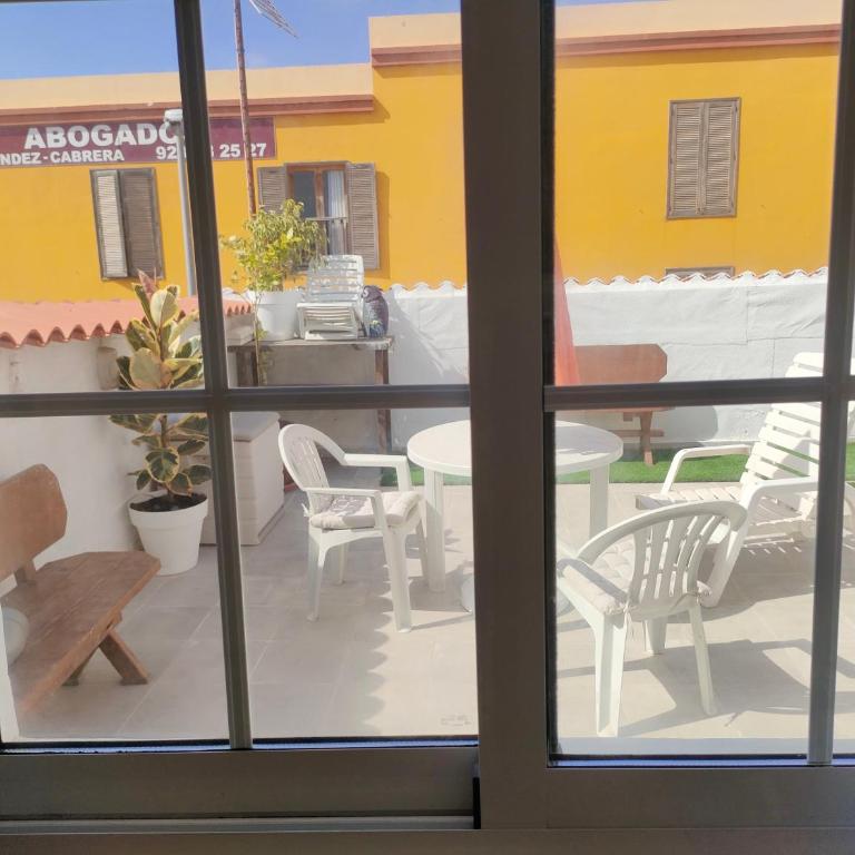 Alba 2 apartamento y Alba 3 habitación con baño - Apartamento con terraza - 84