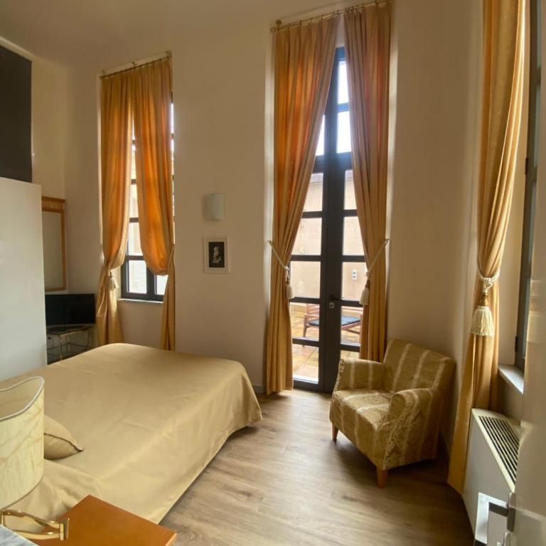 Miramare Apartments&Suites - Appartamento con 2 Camere da Letto con Vista Mare - Piano Terra - 8
