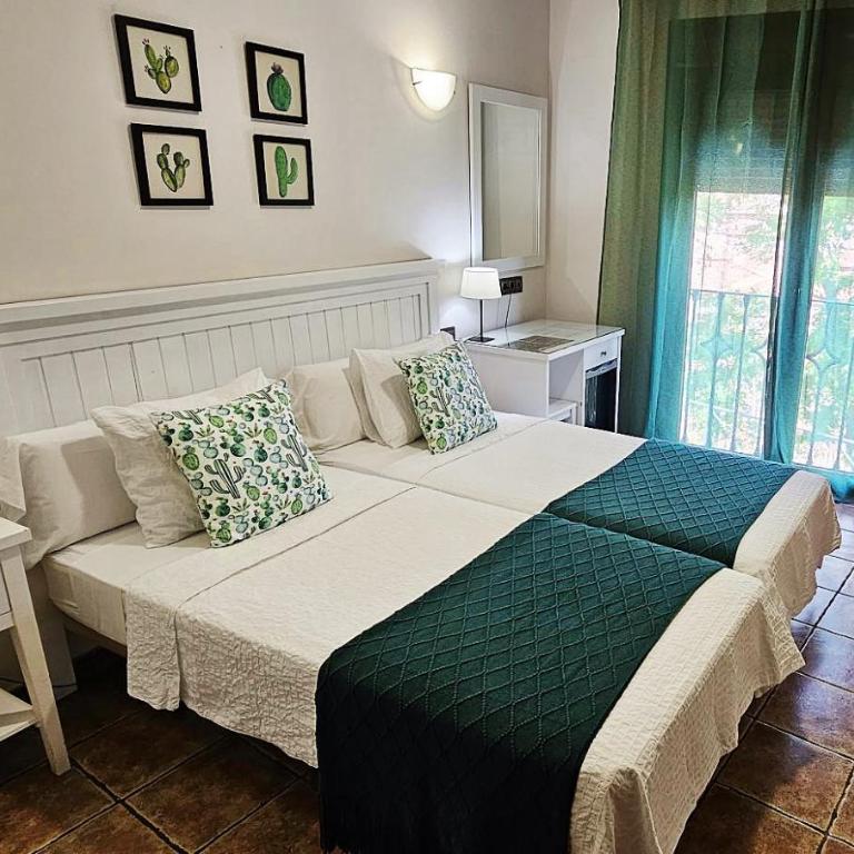 Hotel Medina de Toledo - Habitación Doble - 2 camas - 3