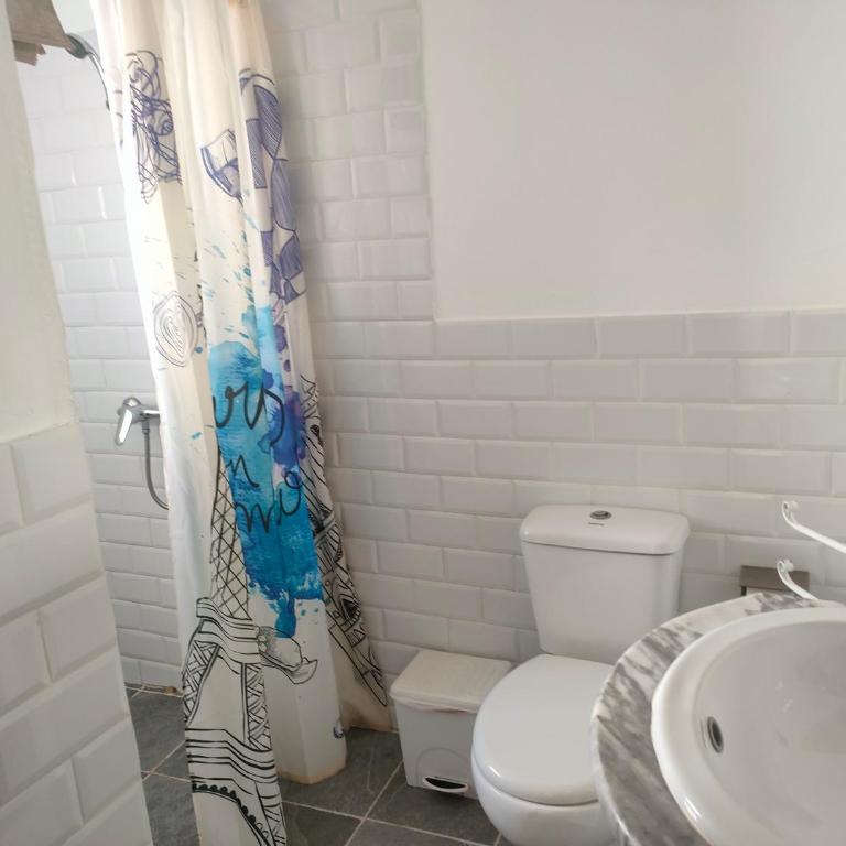 Alba 2 apartamento y Alba 3 habitación con baño - Apartamento con terraza - 77
