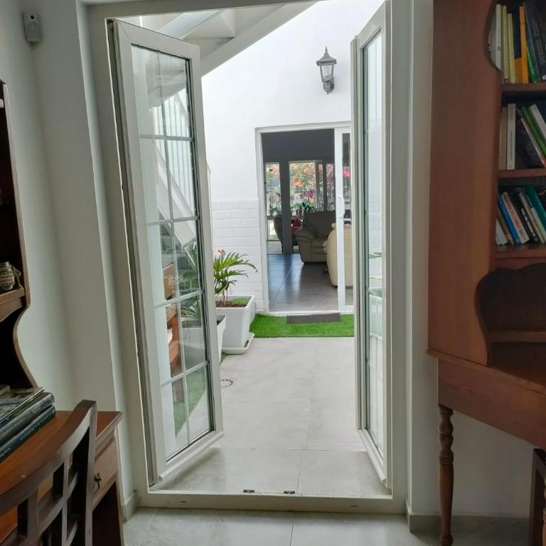 Alba 2 apartamento y Alba 3 habitación con baño - Apartamento con terraza - 74