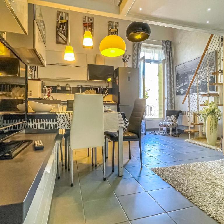 Stunning Apartment In Menton With Wifi - Apartamento de 1 dormitorio - 4