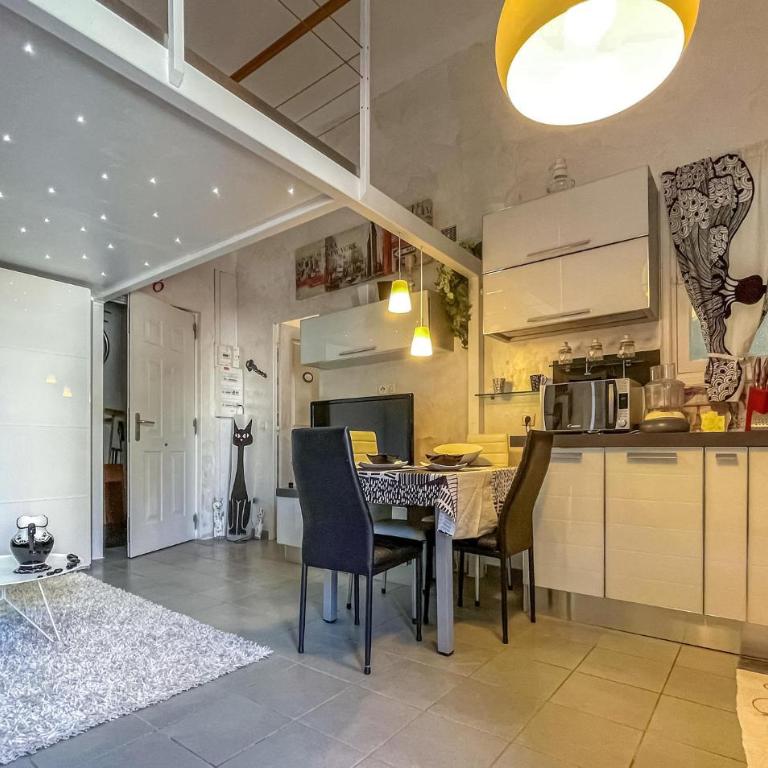 Stunning Apartment In Menton With Wifi - Apartamento de 1 dormitorio - 5