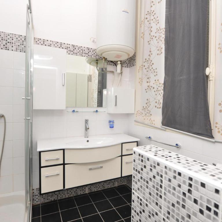 Stunning Apartment In Menton With Wifi - Apartamento de 1 dormitorio - 17