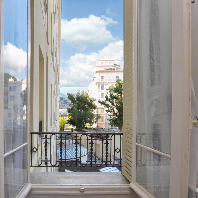 Stunning Apartment In Menton With Wifi - Apartamento de 1 dormitorio - 11