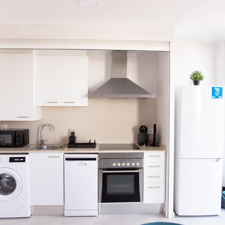 VLC HOST - Cuber - Two-Bedroom Apartment - 18