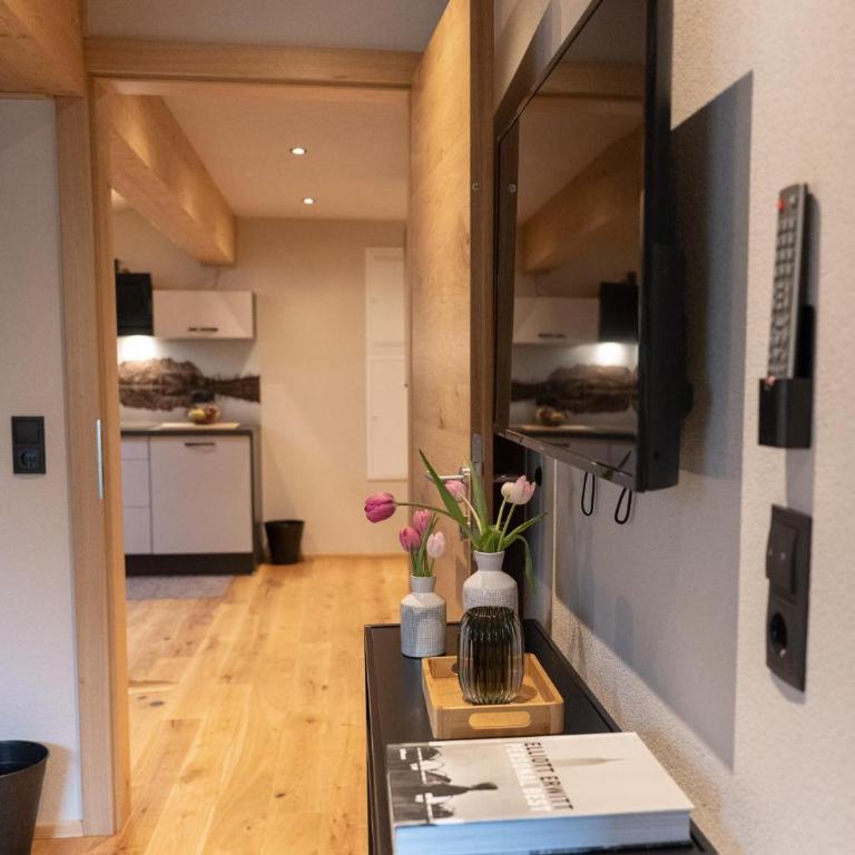 Going Living - Superior Apartment mit Dusche - 11