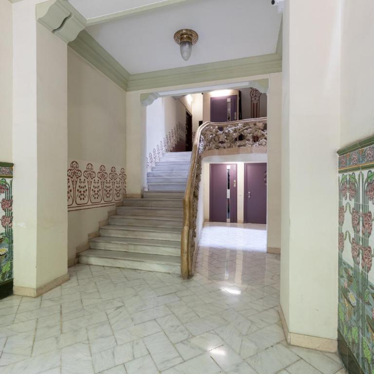 ApartEasy - Modernist flat in Eixample center - Three-Bedroom Apartment - 18