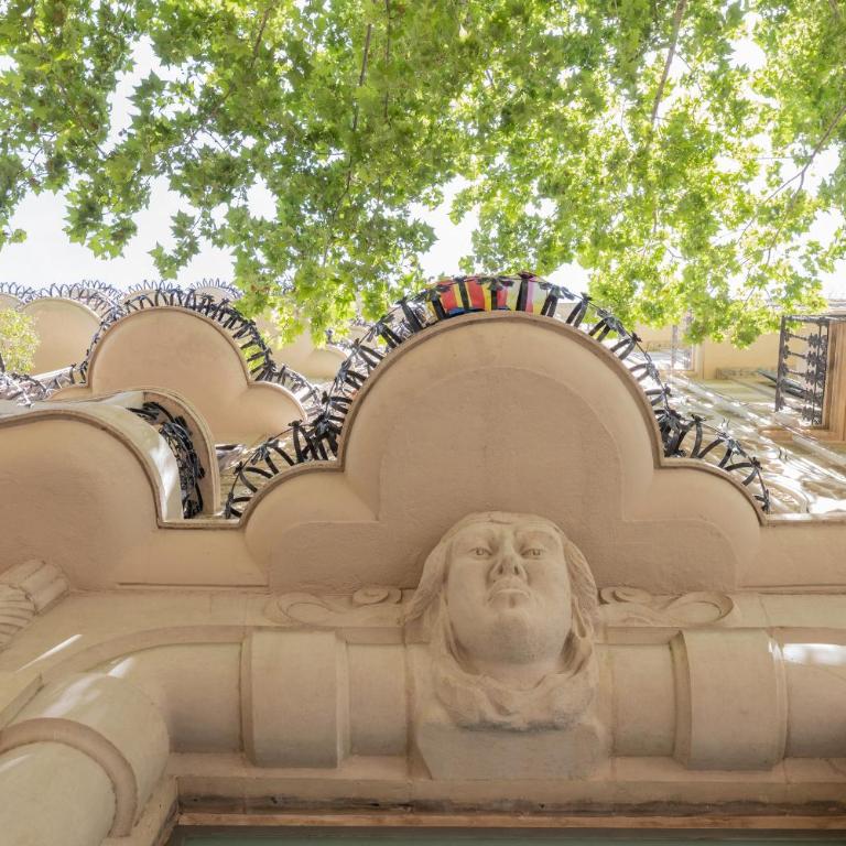 ApartEasy - Modernist flat in Eixample center - Three-Bedroom Apartment - 17