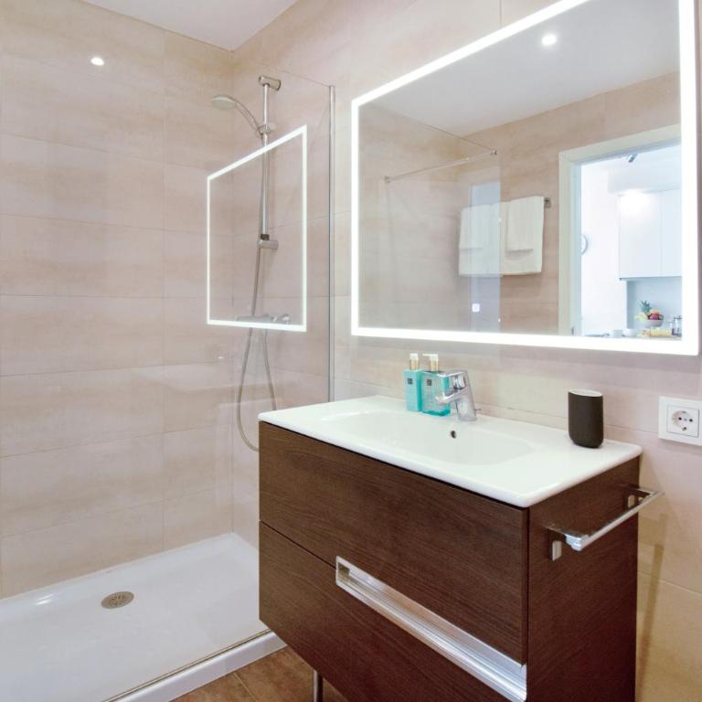 Modern beach apartment Romana Playa in Marbella, Elviria - Apartamento de 1 dormitorio - 22