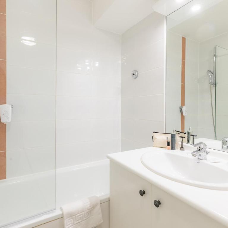 Appart'City Confort La Ciotat - Côté Port - Estudio con 2 camas individuales - 3