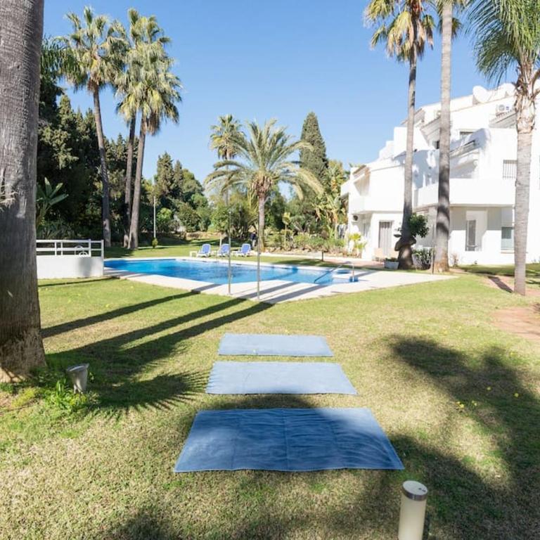 Incredible luxury location in Puerto Banús beach for families - Apartamento de 3 dormitorios - 54
