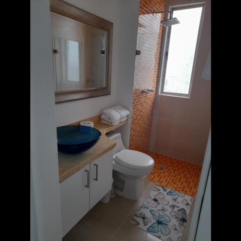 2 Bedroom Beachfront Apartment 2P1-Al4 With Pool And WIFI - Apartment - 9