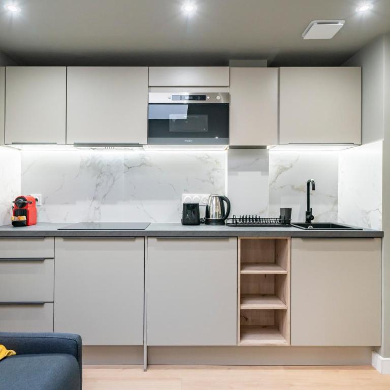 5mn à pied Monaco - Hypercentre - AQ - Appartement 2 Chambres - 17