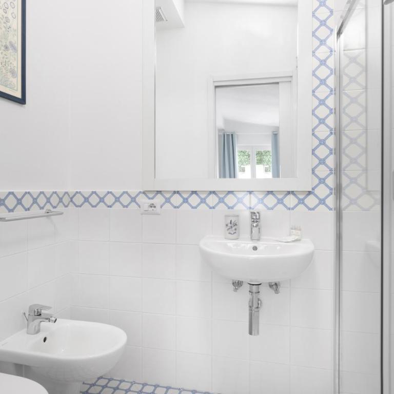 Villa Gilù in Sorrento coast - De Vivo Realty - Three-Bedroom Villa - 41