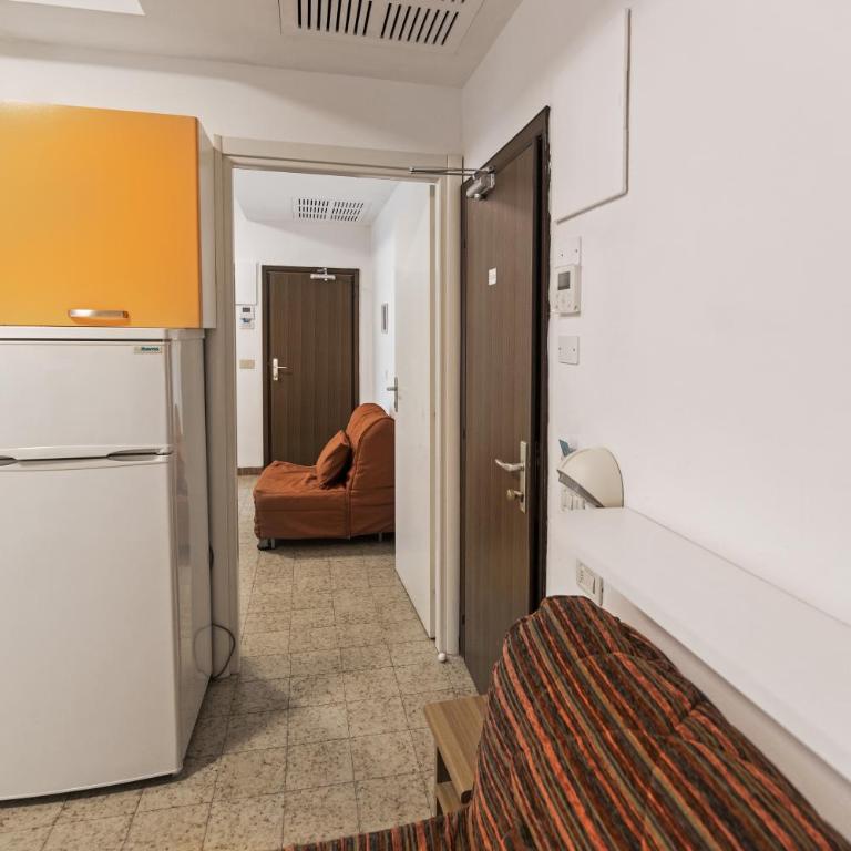 Residence Das Nest - Appartamenti a pochi passi dal mare - Apartment with Balcony - 9