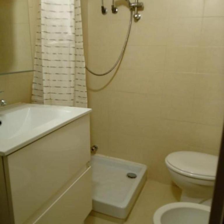 piccolo monolocale con angolo cottura - One-Bedroom Apartment - 2