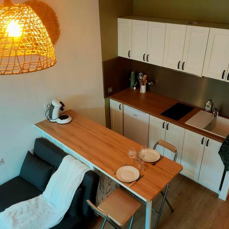 Agréable studio du Coderc avec balnéo - Appartement 1 Chambre - 13