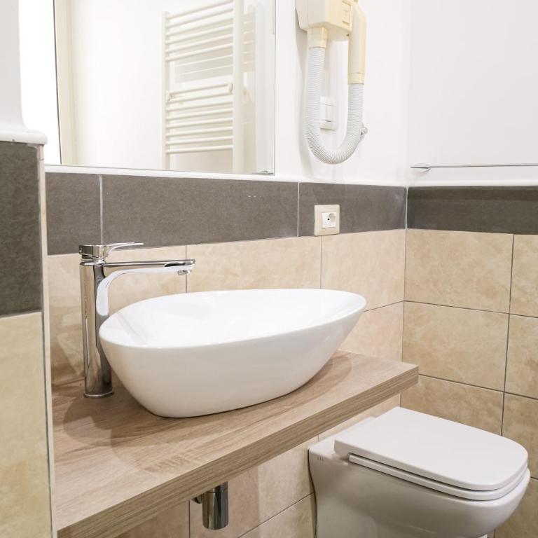 Hotel Terrazza Magenta - Standard Double Room - 7