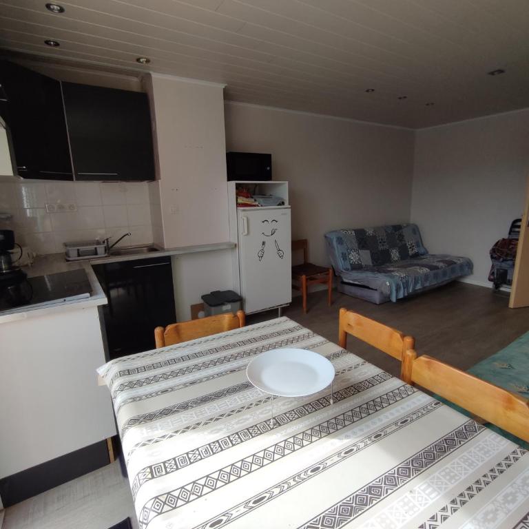 LE COLISEE Joli studio cabine Mt St Martin proche port Cap d'Agde - Standard Apartment - 2