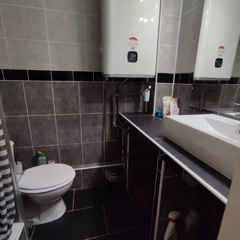 LE COLISEE Joli studio cabine Mt St Martin proche port Cap d'Agde - Standard Apartment - 6