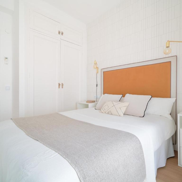 Orange Square Rooftop Apartment 250 m2 - Casa de 4 dormitorios - 23