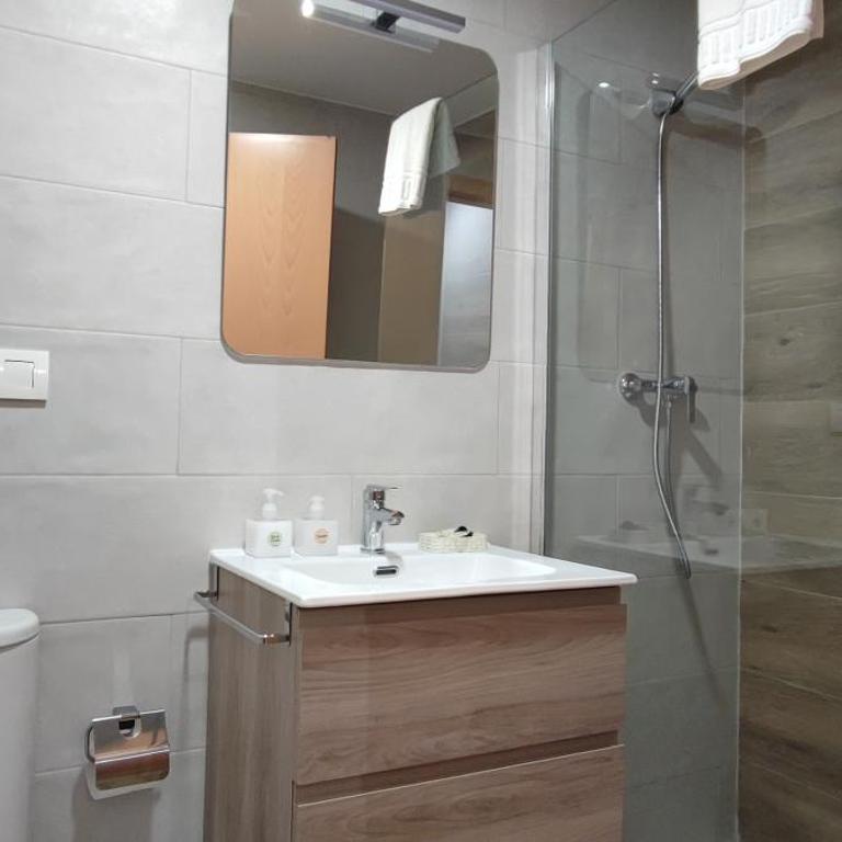 Esguil, apartamento con piscina, a 3 km de la playa VUT-2995-AS - Two-Bedroom Apartment - 24
