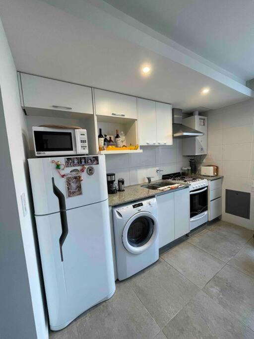 Departamento Nuevo cerca de la Playa y zona Guemes - One-Bedroom Apartment - 8