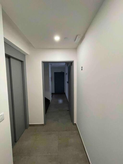 Departamento Nuevo cerca de la Playa y zona Guemes - One-Bedroom Apartment - 20