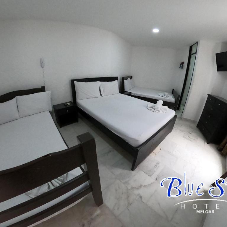 Blue Star Hotel - Habitación Cuádruple Estándar - 1