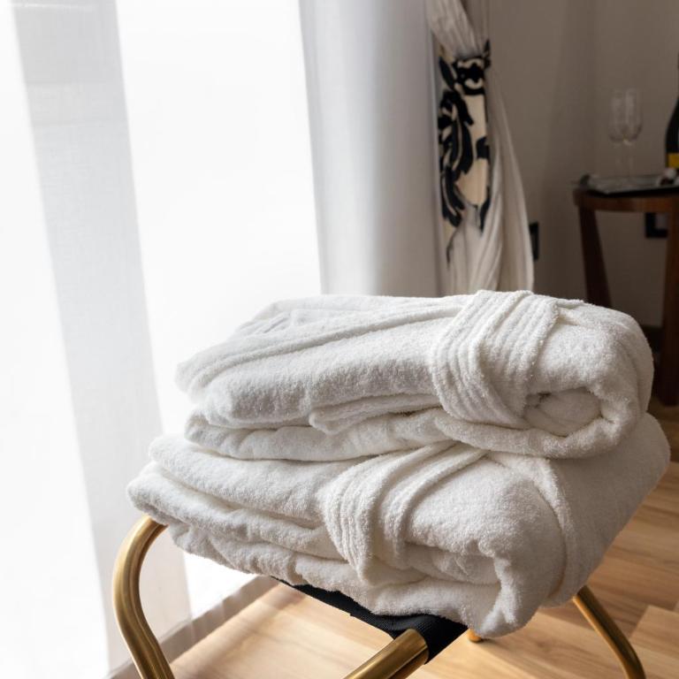 Barcaccia Luxury Suites - Camera King Standard - 12