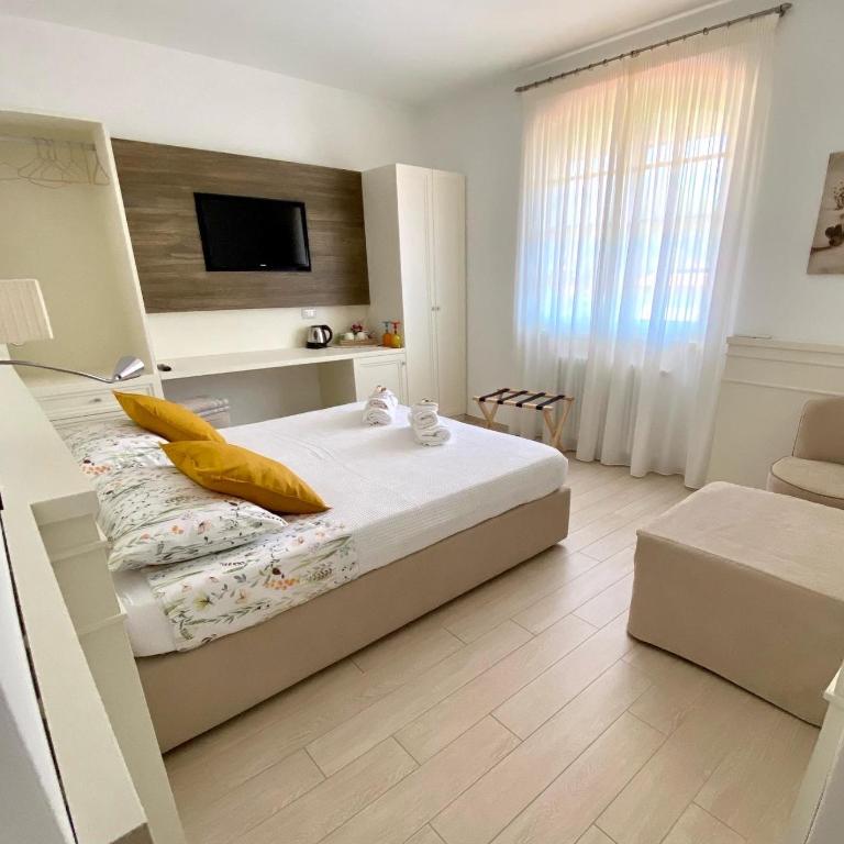 Bellaisa Bed & Breakfast - Junior Suite - 2