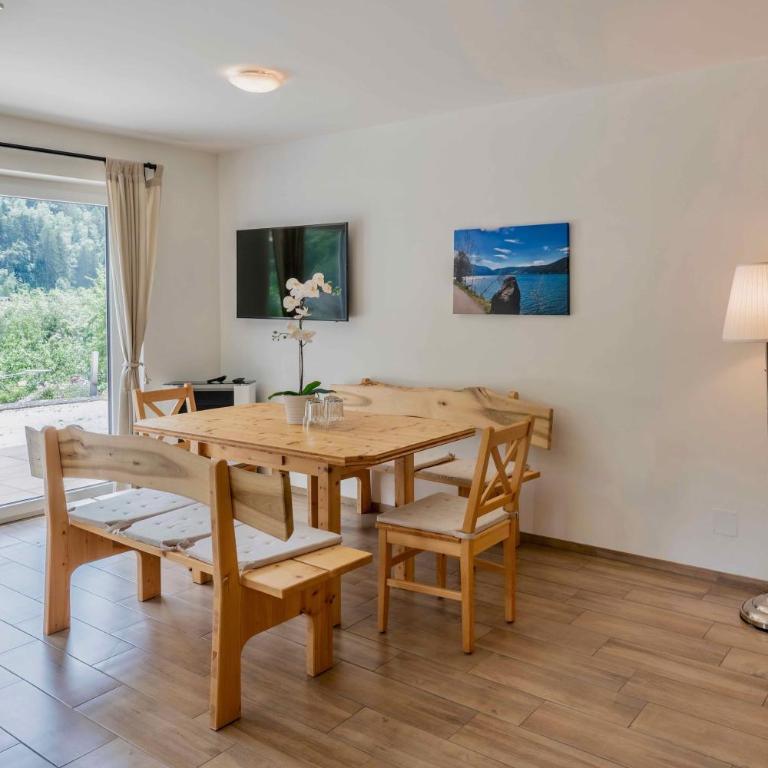Ferienhaus4 familienfreundlich nahe Millstätter See, voll ausgestattete 85m2, jedes Schlafzimmer eigenes Bad, Sonnenterrasse, ideal für Aktivitäten am See oder in den Bergen - Ferienhaus 4 - 4