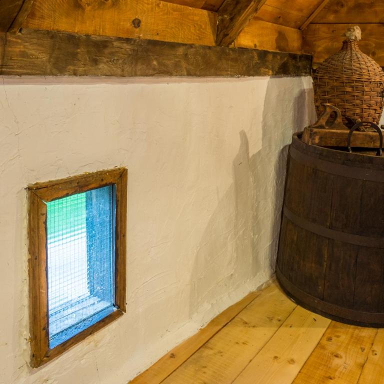 Djurdjevina Family Farm - Vikendica - 36