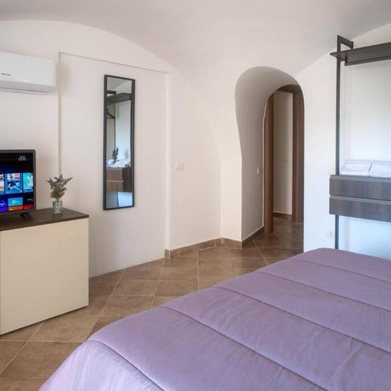 L’ape regina - Casa con 2 Camere da Letto - 8
