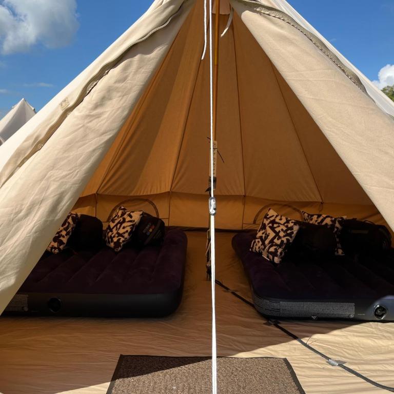 Festanation Oktoberfest Camp #2 - Tent (4 Adults) - 4
