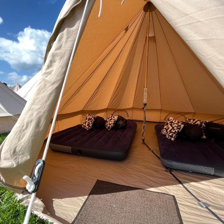 Festanation Oktoberfest Camp #2 - Tent (4 Adults) - 2