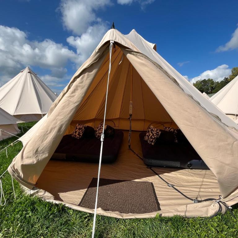 Festanation Oktoberfest Camp #2 - Tent (4 Adults) - 3