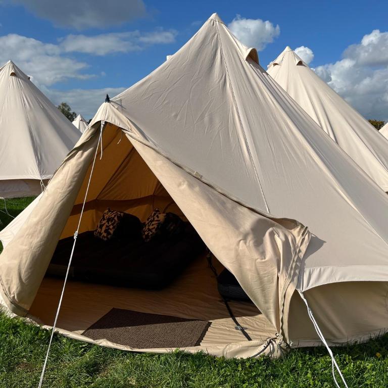 Festanation Oktoberfest Camp #2 - Tent (4 Adults) - 1